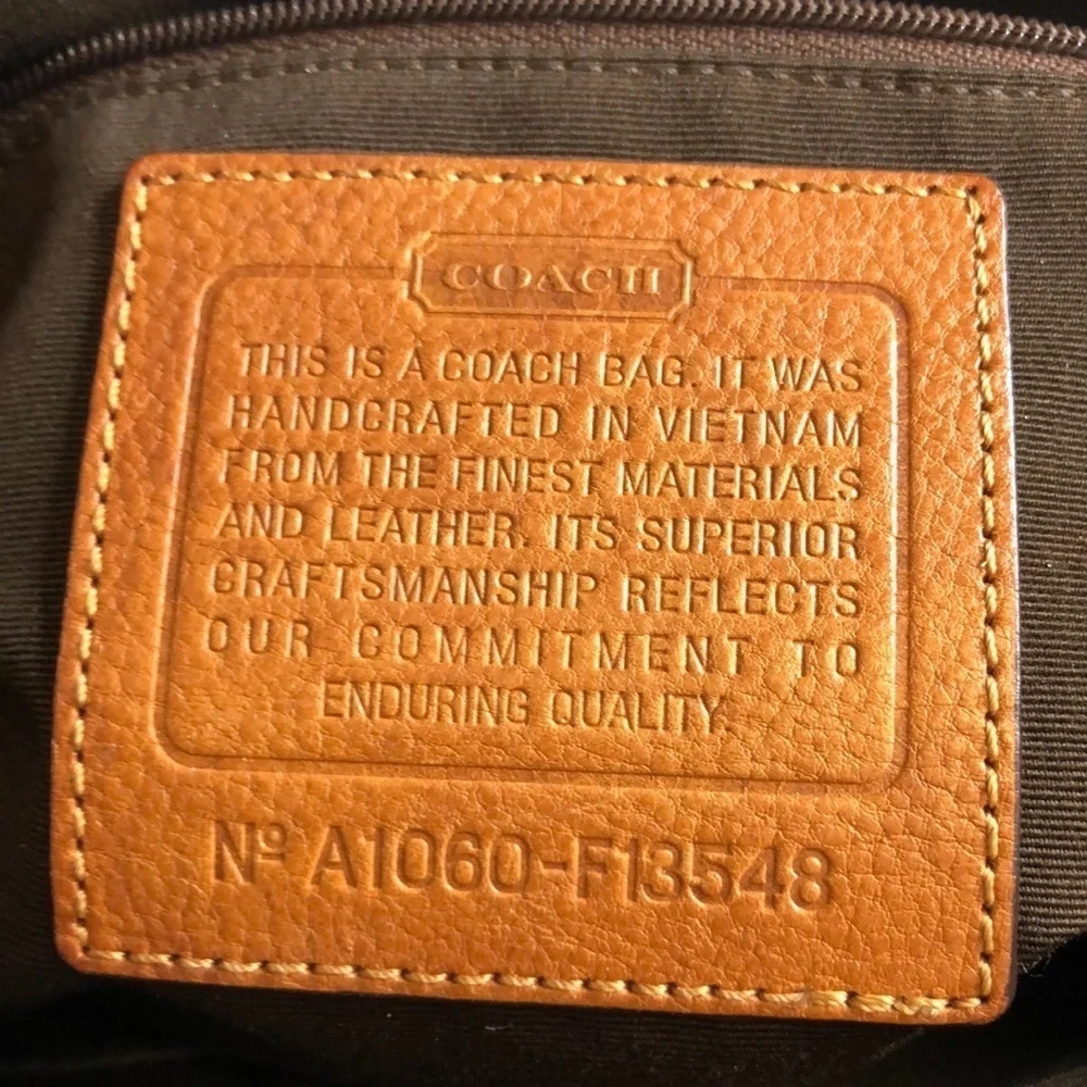 COACH F Part No. F13548 Color maker SKHMA Size H24*W34/25*D8.5